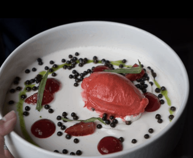 A tasty dessert you might see in California as an example of holiday decorating for our special meals. Image courtesy of Visit Laguna Beach.